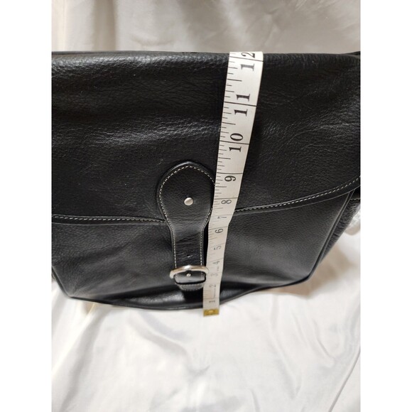 Levenger Black Leather Backpack Day One Shoulder Bag Sling Swing Pack Saddle Bag - Picture 12 of 16